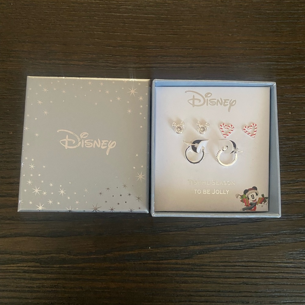 NEW Disney “Tis the Season” earrings